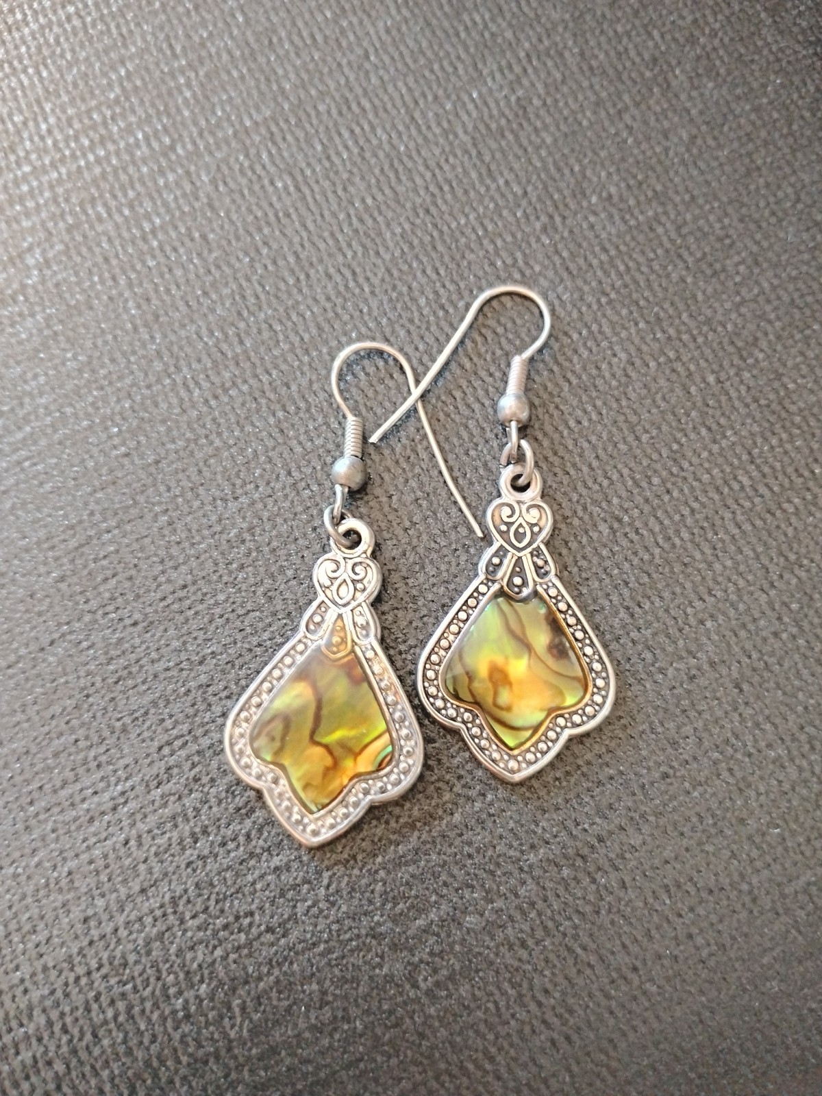 Dangle Earrings Silver Tone With Shell - image 1