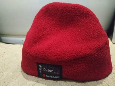 Vintage Berghaus Outer Limits Fleece Beanie Hat Red Polartec Y2K Gorpcore Rare