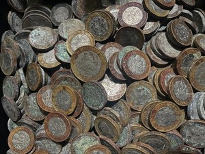 Lot £1 Pound Coins (100 coins)(£100 Face Value)