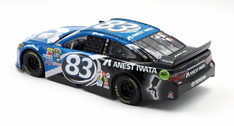 Matt DiBenedetto 2016 #83 Anest Iwata Lionel ARC 1:24 Diecast 1 de 589 Foto 2 de 4