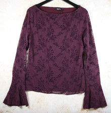 Gina Tricot Floral Pattern Flared Sleeve Top (Red, Large)