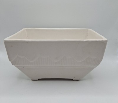 Vintage Hull USA 611 Pottery Cream White Planter Flower Pot Retro