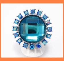 LG CLASSY AUSTRIAN RHINESTONE CRYSTAL COCKTAIL RING -B