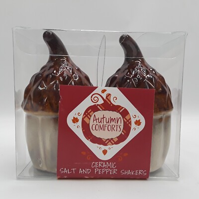 Acorn Salt & Pepper Shakers Ceramic Autumn Comforts