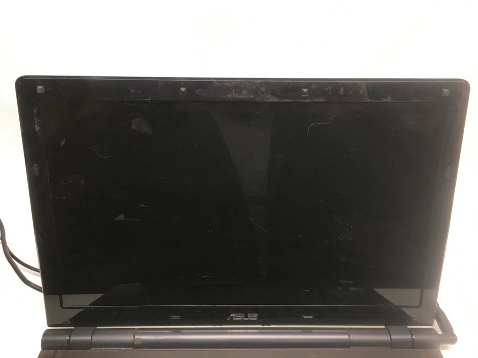 ASUS U50F Core i3 Laptop For Parts Powers on Doesn't Boot Damaged Ram Port JR - Image 2 of 4