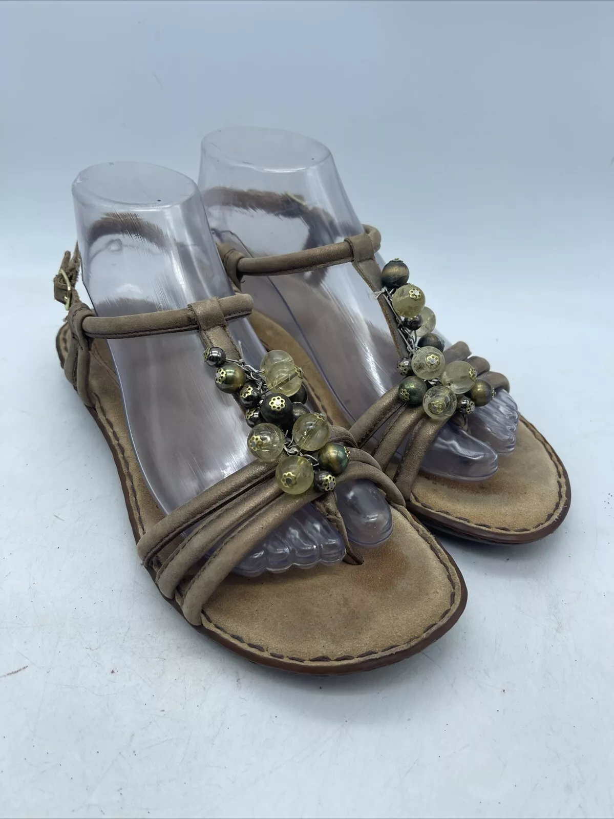 Sandali donna Clarks in pelle marrone con cinturino alla caviglia decorazione perline misura 8 5M