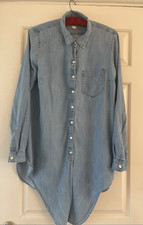 GAP  Long Maternity Shirt Womens Size Medium Soft Blue Denim, lightly used
