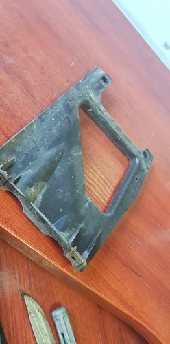 BMW 1ER E81 E87 LCI SE STOßSTANGE HALTERUNG HINTEN UNTERER HALTER 7183873