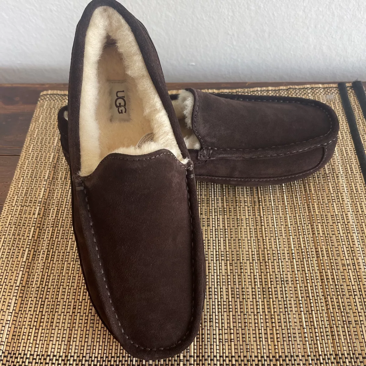 UGG Men's Ascot Slipper Authentic with Original Box 1101110 size 13  espresso br