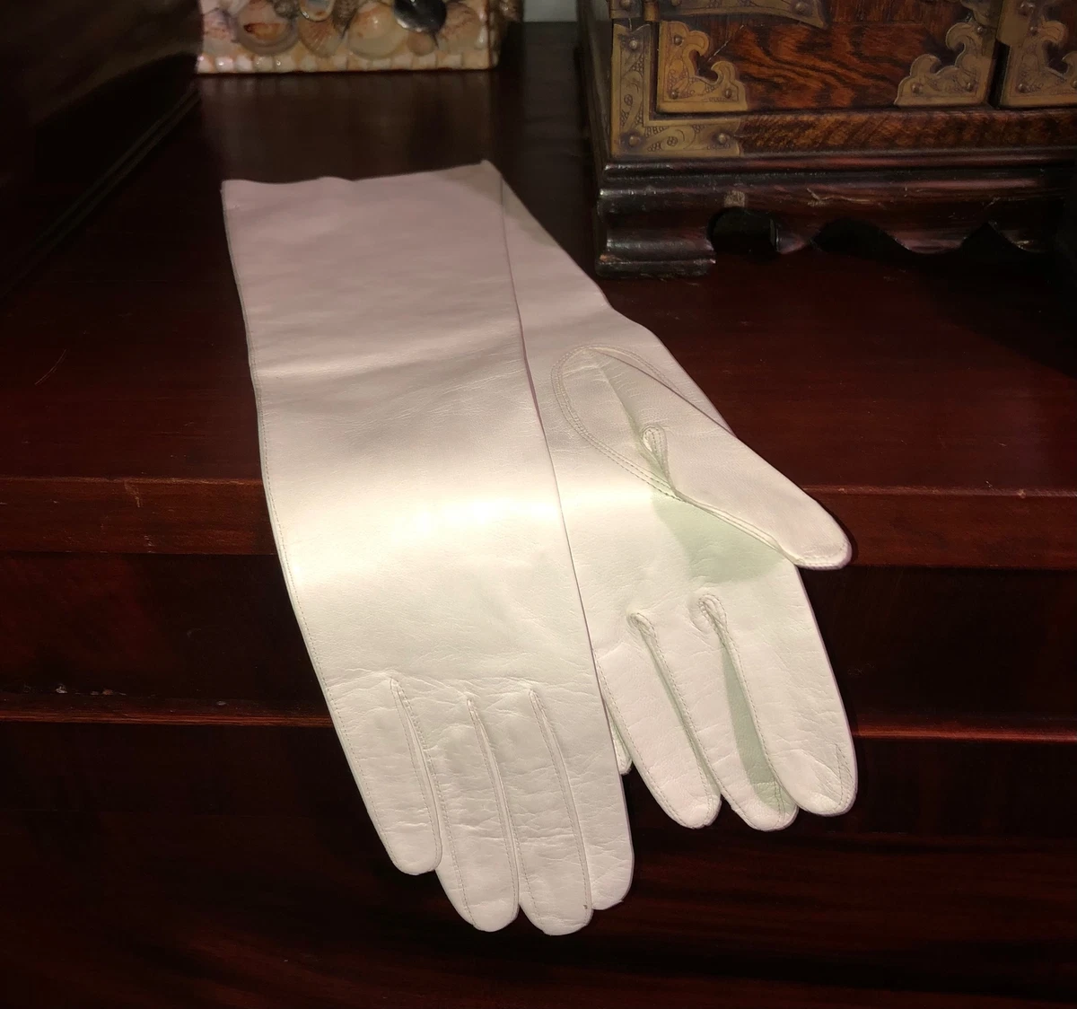 White Kidskin Gloves Leather 8 Button 3 4 Length Formal Bride Vtg OS Size 6 New