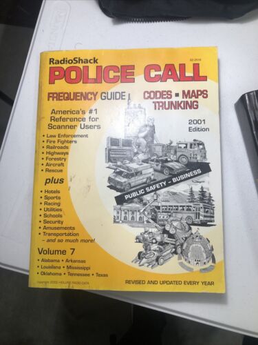 Radio Shack Police Call Frequency Guide (2001 Edition Vol 7) copertina morbida. - Foto 1 di 1