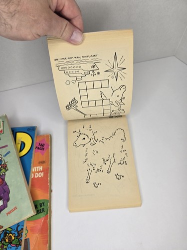 Vintage 1970s Fun Pads Lot Of 5 Lightly Used Activity Pads Puzzles Word Searches - Picture 24 of 24