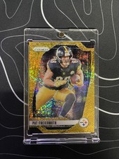 Panini Prizm Pat Freiermuth Gold Sparkle /24