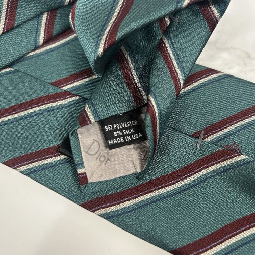 Corbata clásica a rayas verde granate mezcla seda Christian Dior Monsieur de colección - Imagen 3 de 9