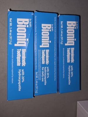 3x 75ml Dr. Wolff's Bioniq Repair Zahncreme mit 20% künstlichem Zahnschmelz