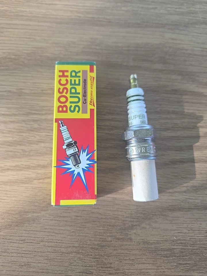 Vela de ignição Super Bosch 7506 WR 8 DC VINTAGE - Imagem 4 de 4