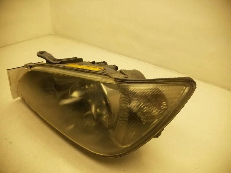 04-05 MONTAJE FARO DELANTERO IZQUIERDO LADO CONDUCTOR LEXUS IS300 Foto 3 de 4