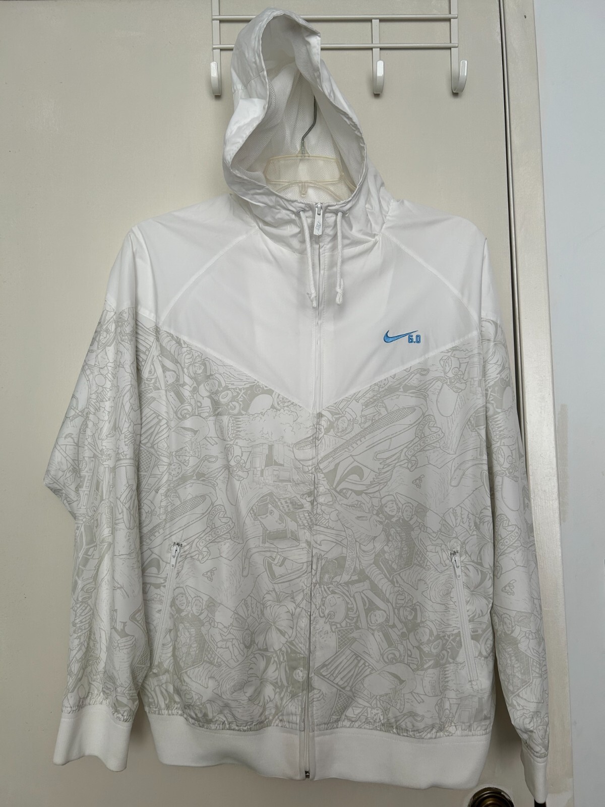 Nike SB 6.0 Windrunner Skate Nigel Sylvester Skate Men White Jacket Size Large