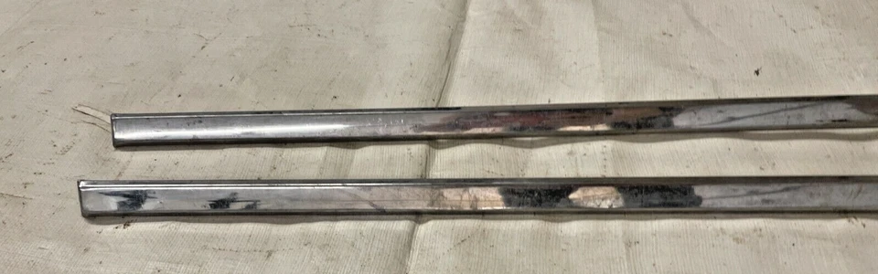 Molduras de panel de puerta de dardo Mopar Dodge molduras interiores adorno 1960-1965? Foto 3 de 4