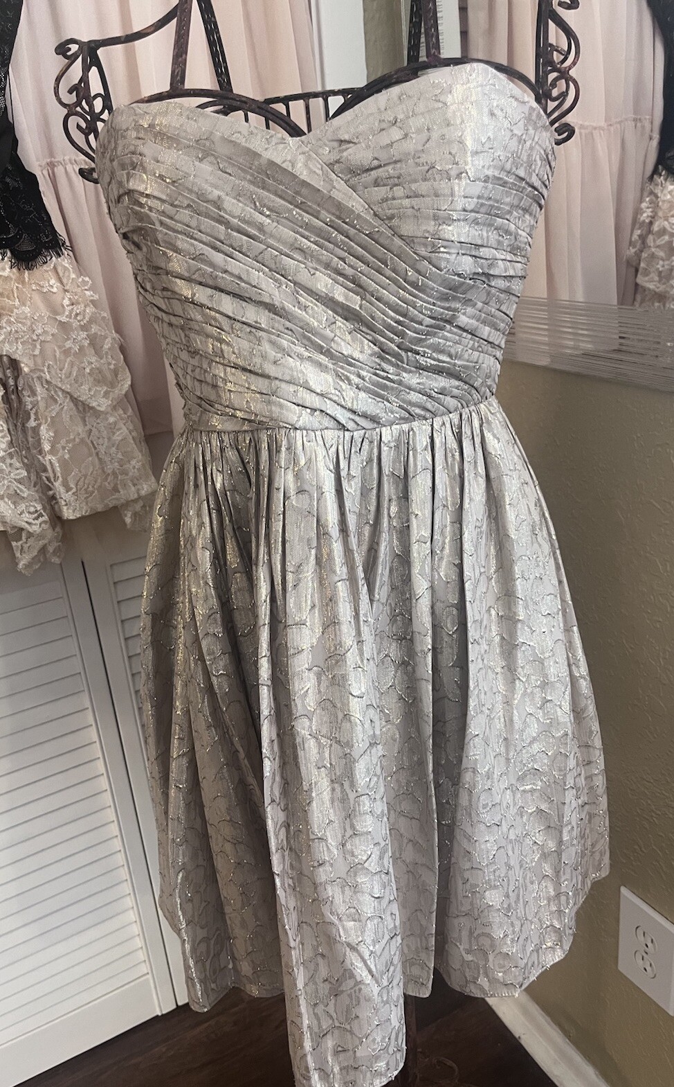 Picture 1 of 13