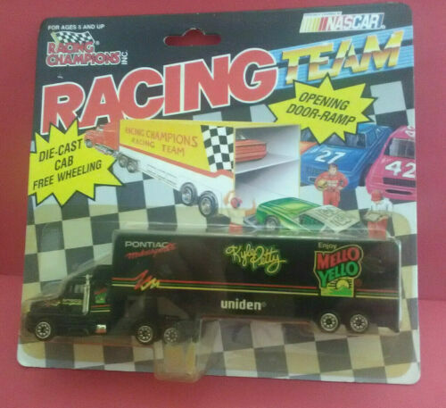 Funko Pop! Racing: Racing - Lewis Hamilton With Helmet - Mercedes-Benz - Figurine En Vinyle à Collectionner - Idée De Cadeau - Produits Officiels - Jouets Pour Les Enfants Et Adultes