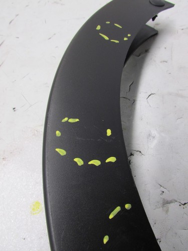 2016-2020 CADILLAC-CT6 TRUNK REAR RIGHT SIDE LID HINGE COVER TRIM OEM 22996413 - Picture 6 of 11