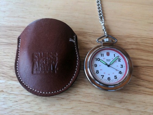 Schweizer Armee Taschenuhr mit Kette und Etui T Swiss T funktioniert 48mm sauber läuft