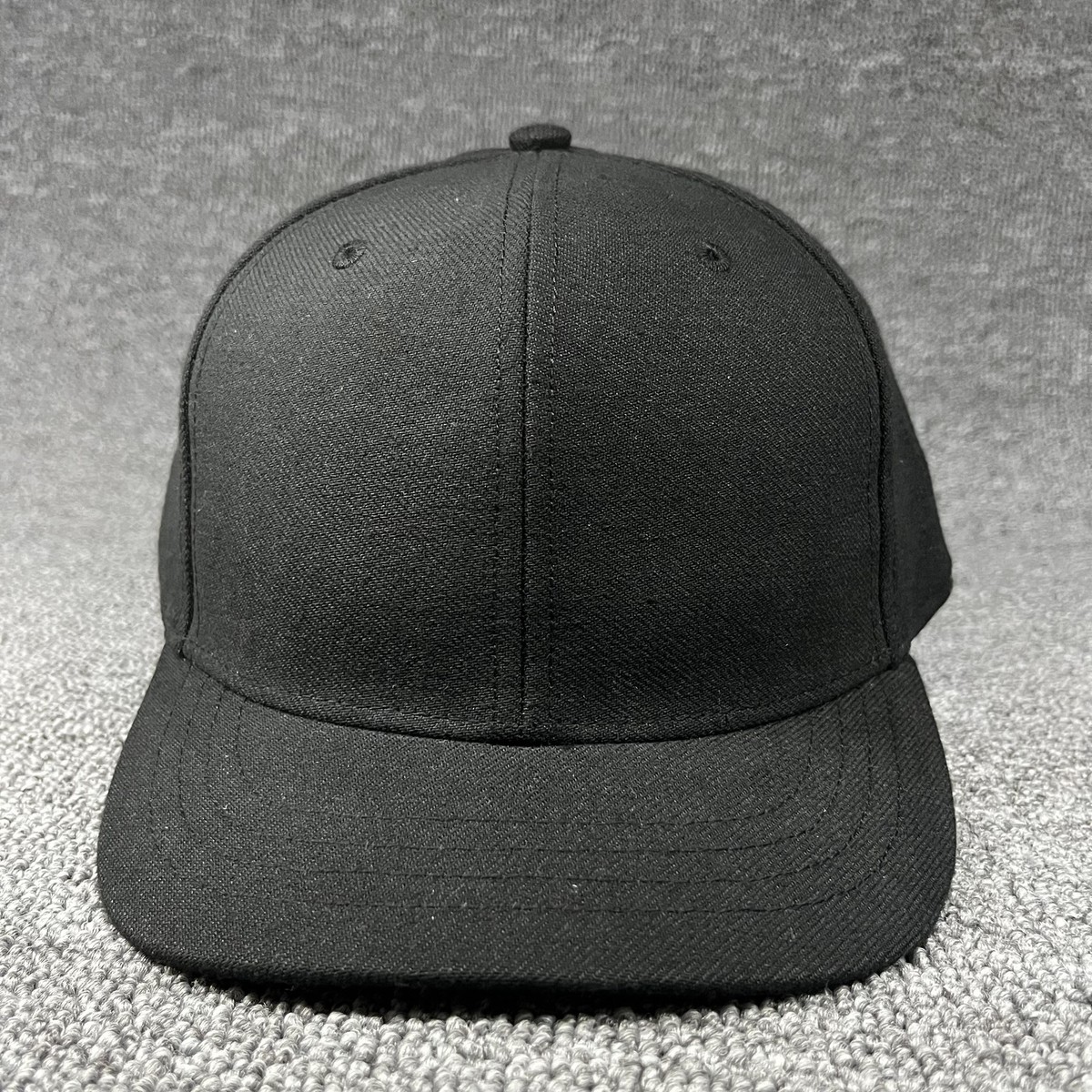 New Richardson Black Fitted Baseball Cap Size 7 1/8 Plain Blank Hat