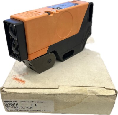 IFM efector Reflexlichttaster OP0016 OPT-FBOW/3L