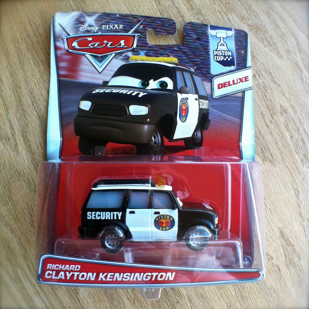 Disney PIXAR Cars RICHARD CLAYTON KENSINGTON diecast PISTON CUP 4