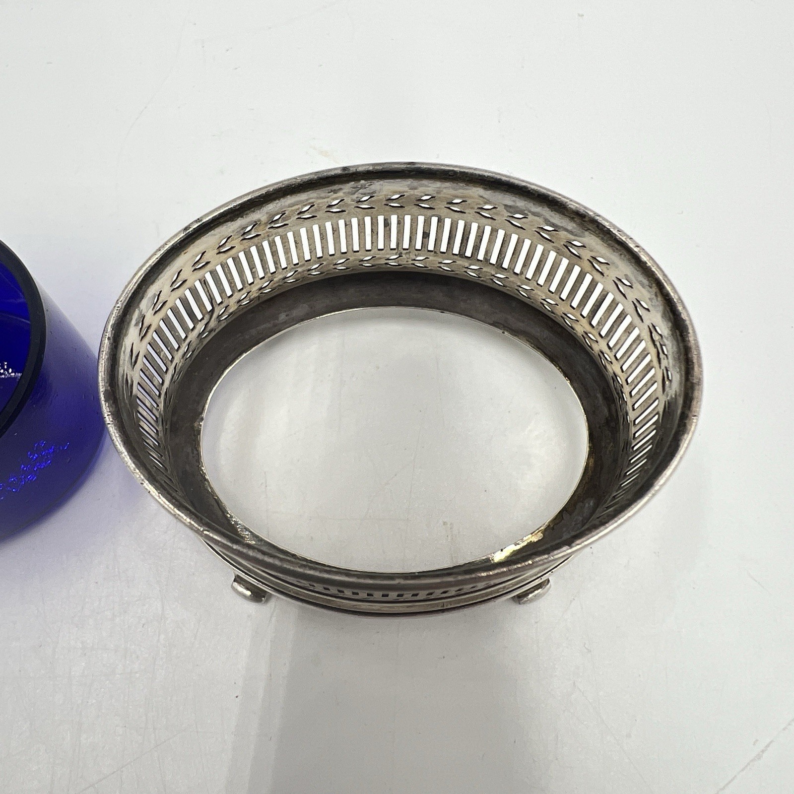 WILLIAM SUCKLING Sterling Silver & Cobalt Blue Glass Salt Cellar Birmingham 1926