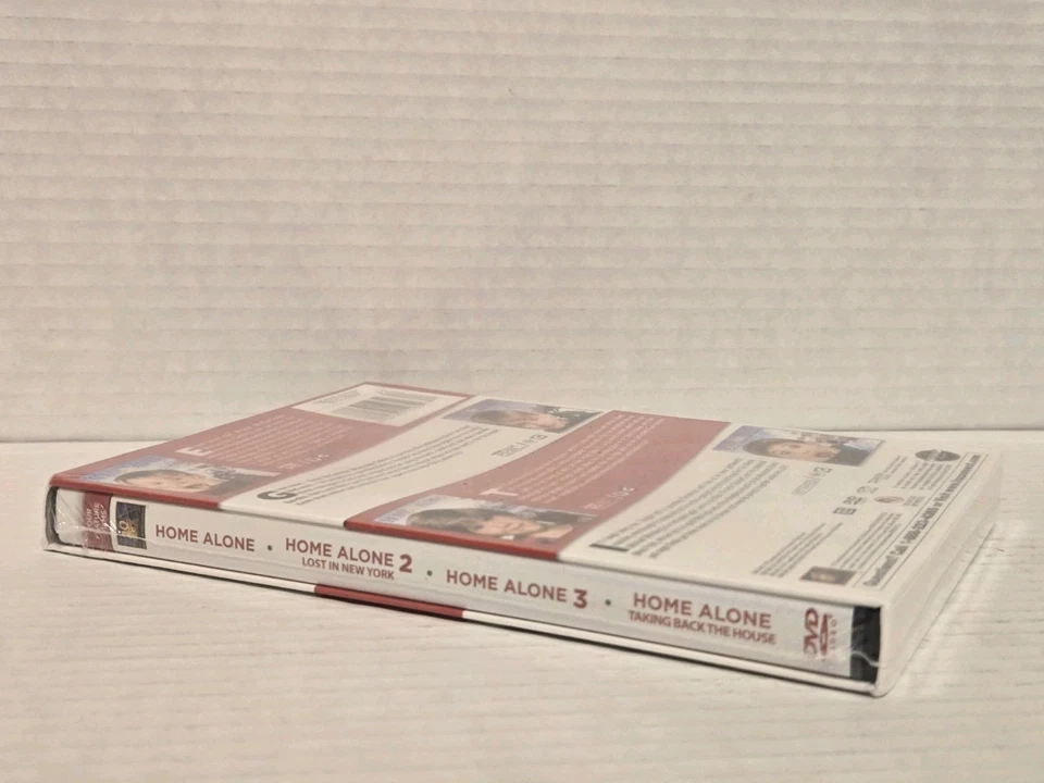 Home Alone - The Complete Collection - DVD - New, Sealed - Macaulay Culkin  - Image 4 of 4