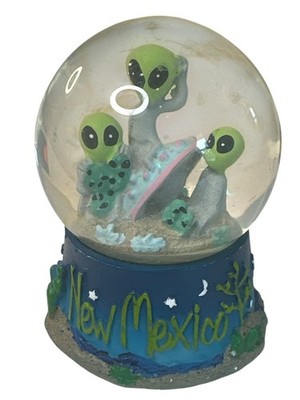 New Mexico Alien Snow Globe With Glitter & UFO Scene 4'' Home Decor Collectible