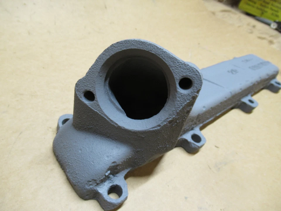 Ford Thunderbird Galaxy 390 1963 colector de escape pasajero derecho C3Se-9430-B Foto 3 de 4