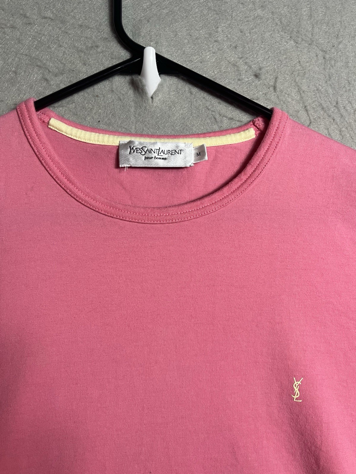 YVES SAINT LAURENT pour Homme T-Shirt Medium M Pi… - image 2