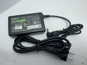 Sony PlayStation Portable PSP 1001 Handheld Console Black With Bundle Of 3 Games