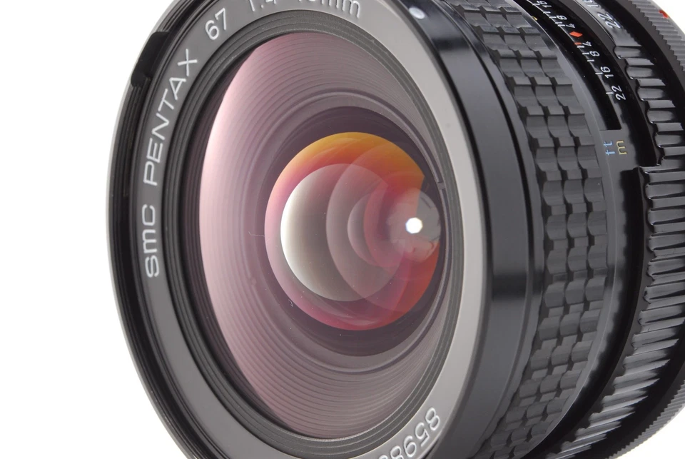 Late Model [Near MINT] SMC Pentax 45mm f4 Wide Angle Lens for 6x7 67 67II Japan - Image 3 of 4