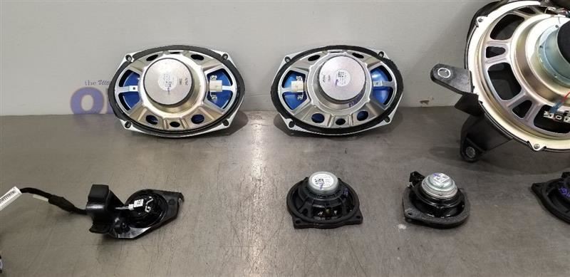 2023 MASERATI GRECALE TROFEO SONUS FABER DOOR SPEAKER SET