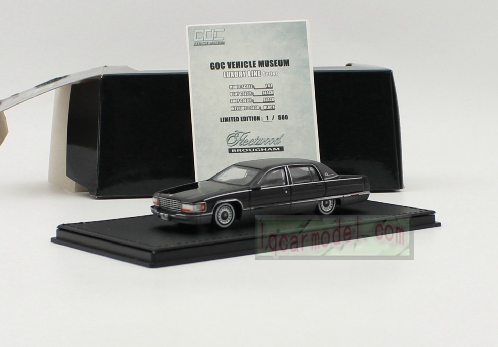 1/64 GOC 1993 Cadillac Fleetwood Brougham old version Car model Black&gray