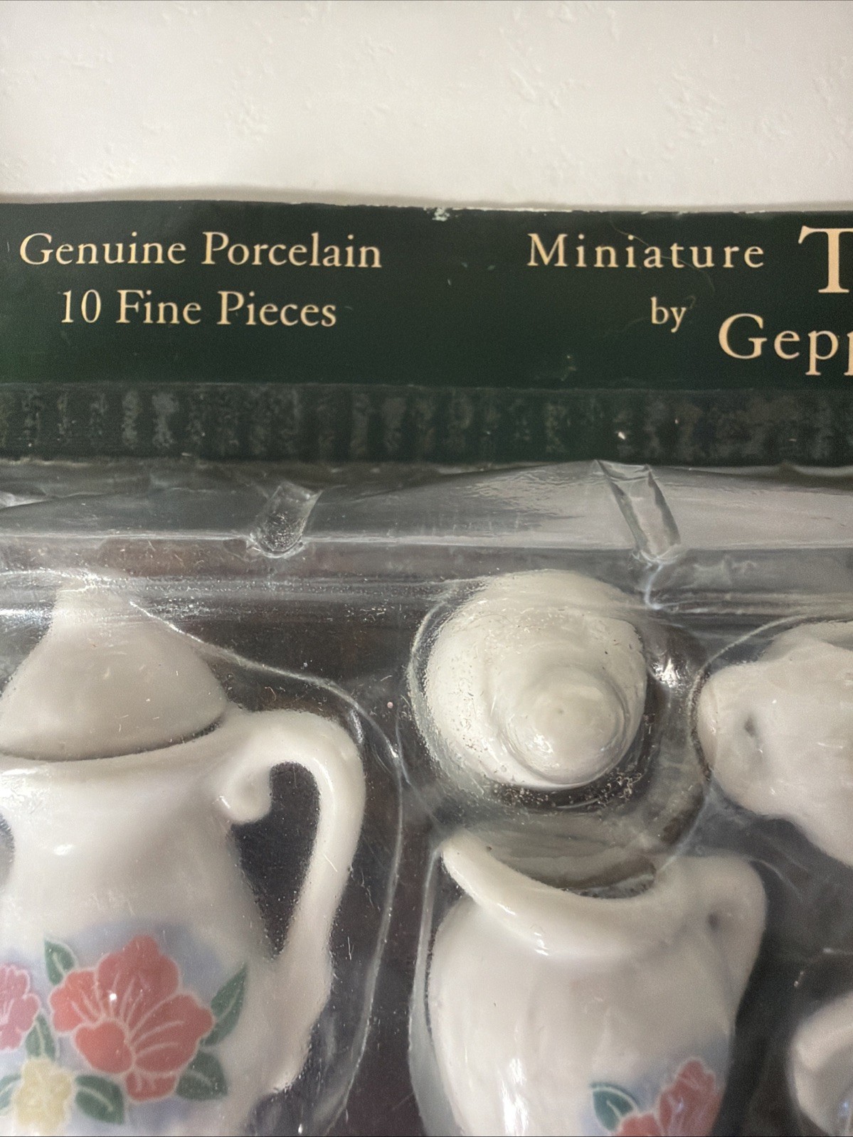 как выглядит Vintage Miniature Tea Set Geppeddo 10 Piece Fine Porcelain Floral Design In Pkg фото
