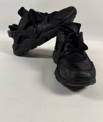 Nike Air Huarache Run Triple Black Athletic Running Sneakers Size 8.5 Women