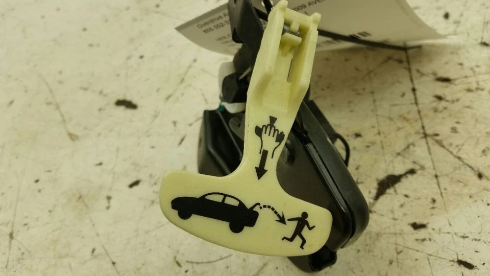 Cierre de maletero Dodge Avenger 2008 2009 2010 2011 2012 Foto 2 de 3