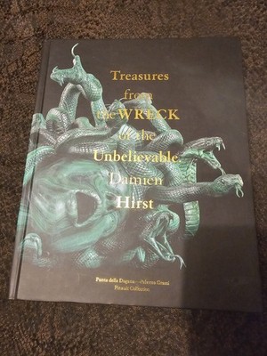 Damien Hirst -treasures from the wreck of the unbelievable  buch