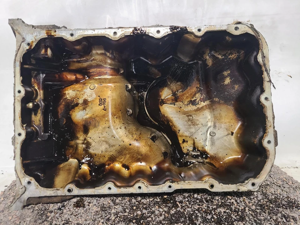 Used Engine Oil Pan fits: 2000 Honda Odyssey Grade A Foto 2 de 4