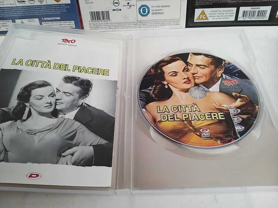 Classic Cinema DVD Bundle Bing Crosby,Frank Sinatra,Gene Kelly,Trevor Howard x 7 - Image 4 of 4
