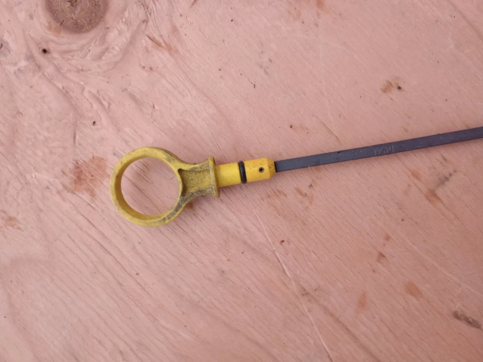 Ford Focus 2012-2018 2,0 L L4 indicador de aceite de motor varilla de medición fluida CM5E-6750-BB Foto 4 de 4