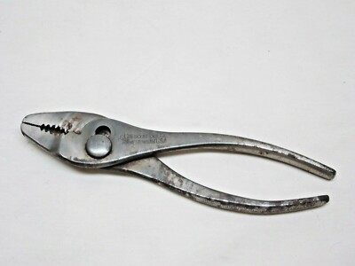 Vintage Crescent Tool Co. L25 Thin Nose Slip Joint Pliers