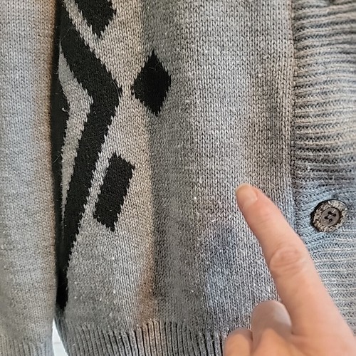 Volcom Gray black geometric sweater button acrylic women's cardigan Winter v nec - Picture 5 of 16