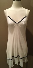 Victoria  s Secret M Ivory Coquette Nighty Chemise W Black Trim  Ruffled Hem