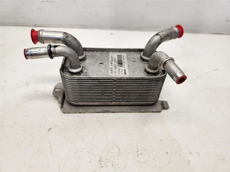 2008 沃尔沃 C30 (2.5 升 / AT / Turbo) 自动变速箱油冷却器 — 第 4/4 张图片